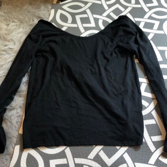 Tie knot top - Picture 2 of 4